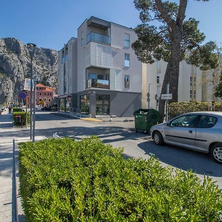 Apartamento Mary Omiš Exterior foto