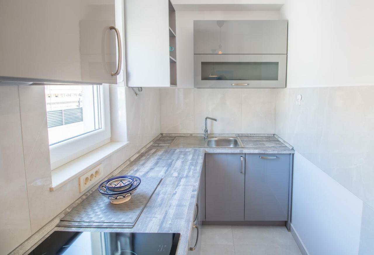 Apartamento Mary Omiš Exterior foto