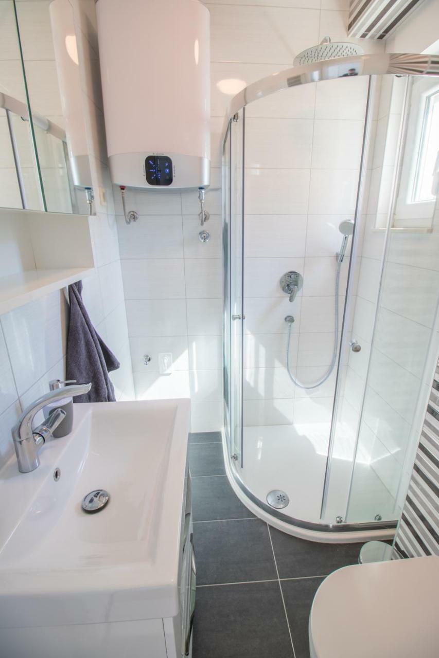 Apartamento Mary Omiš Exterior foto